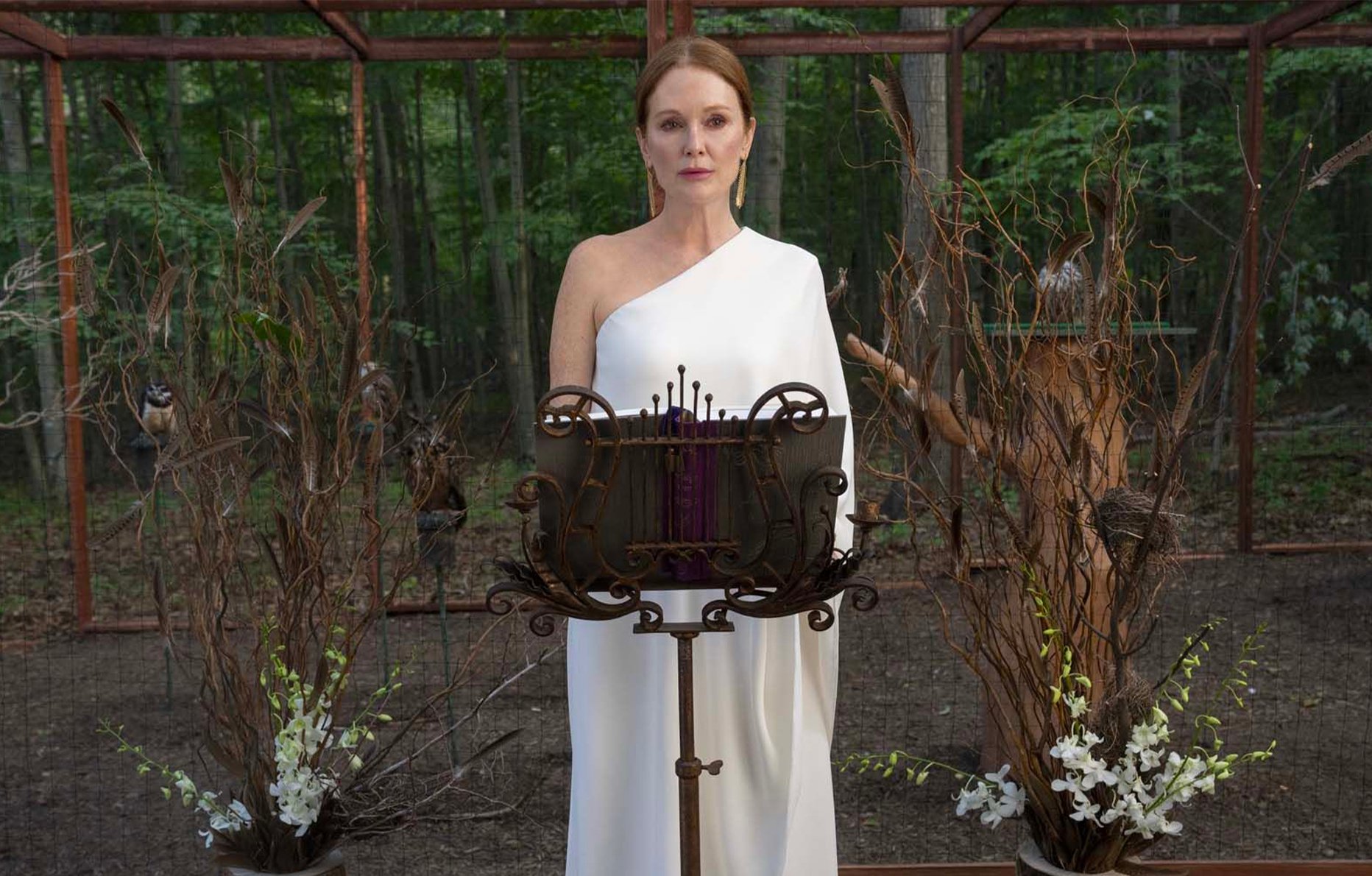 Julianne Moore dans la série Sirens (2025) © Macall Polay/Netflix.