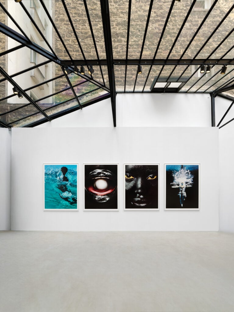Vue de l'exposition “Txema Yeste & Numéro”, Reiffers Art Center, Paris. Courtesy of Galeria Alta. Photo : Aurélien Mole.