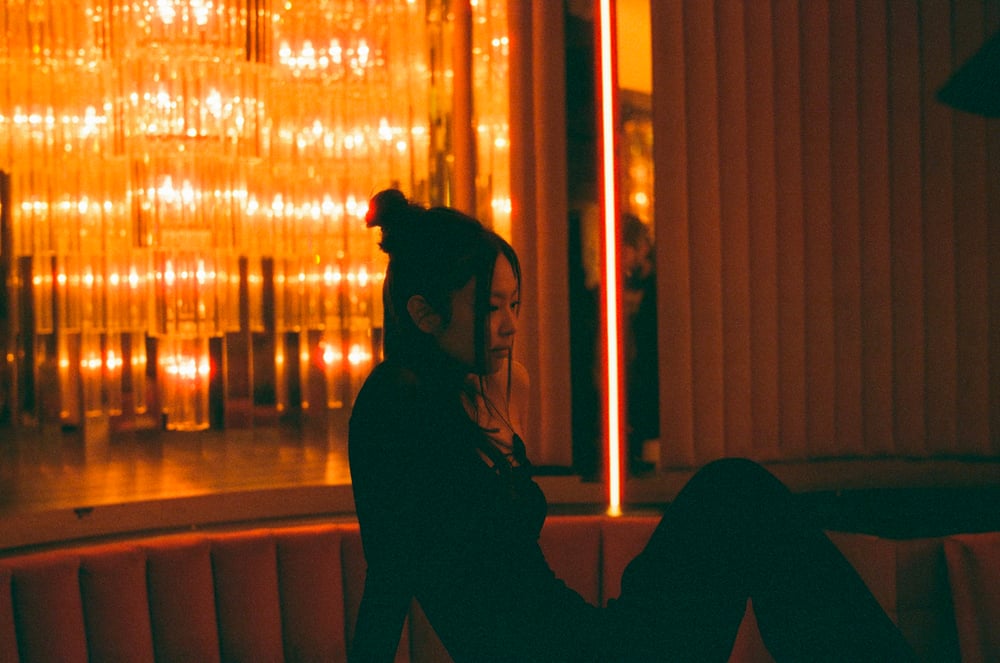 Jennie dans l'épisode 1 de la saison 1 de la série The Idol. © Eddy Chen/HBO. jennie blackpink nouvel album ruby kpop