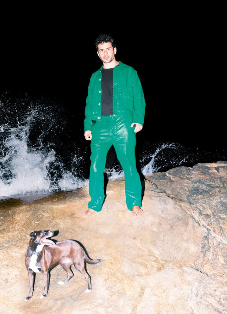 L'artiste Lucas Arruda photographié par Vidar Logi au Brésil pour Numéro art.
