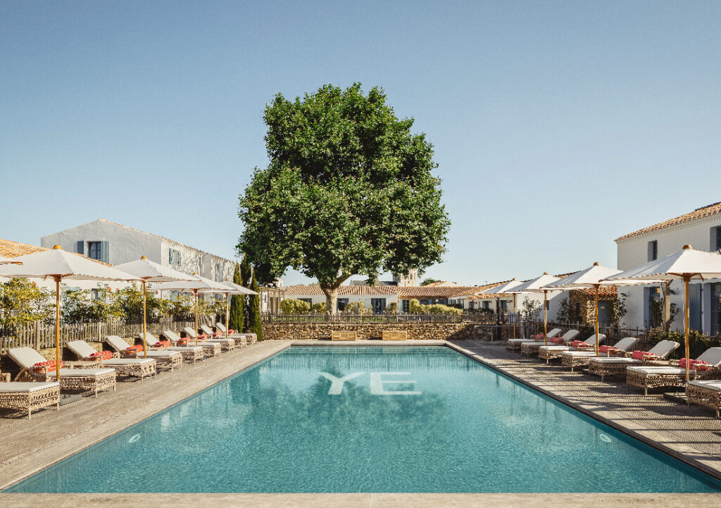 La piscine, Hôtel La Mission sur l'île d'Yeu